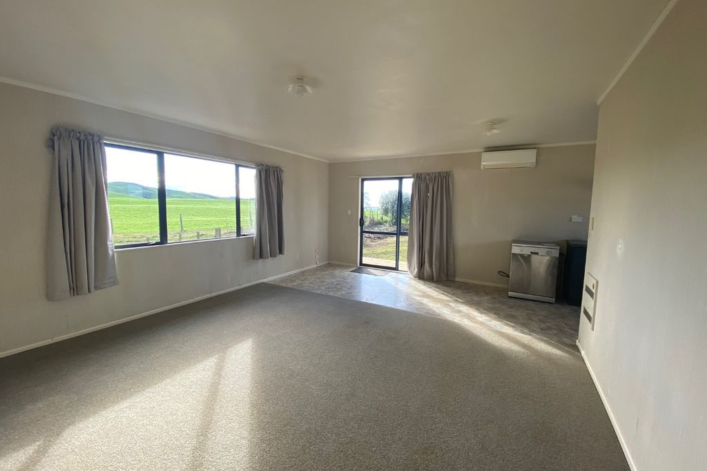 2 BEDROOMS - TE AWAMUTU 3