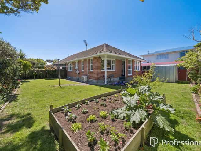 13a Wai-iti Crescent, Woburn