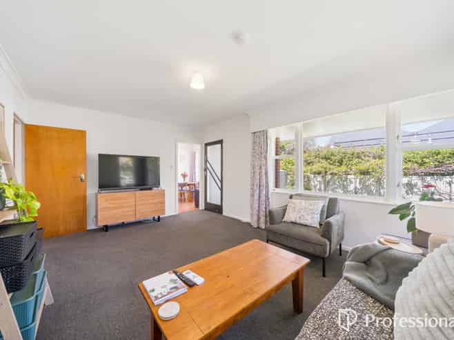 13a Wai-iti Crescent, Woburn