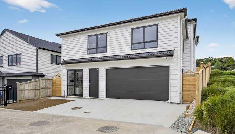 2 Ballyalton Crescent, Flat Bush