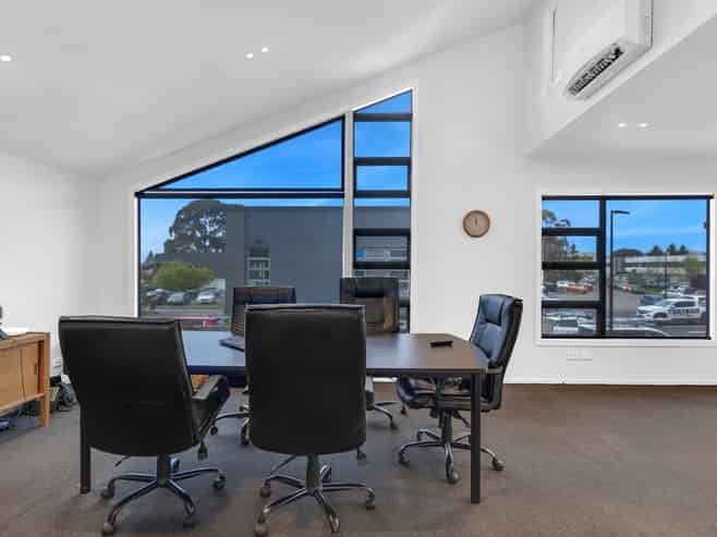 Tee up your next office