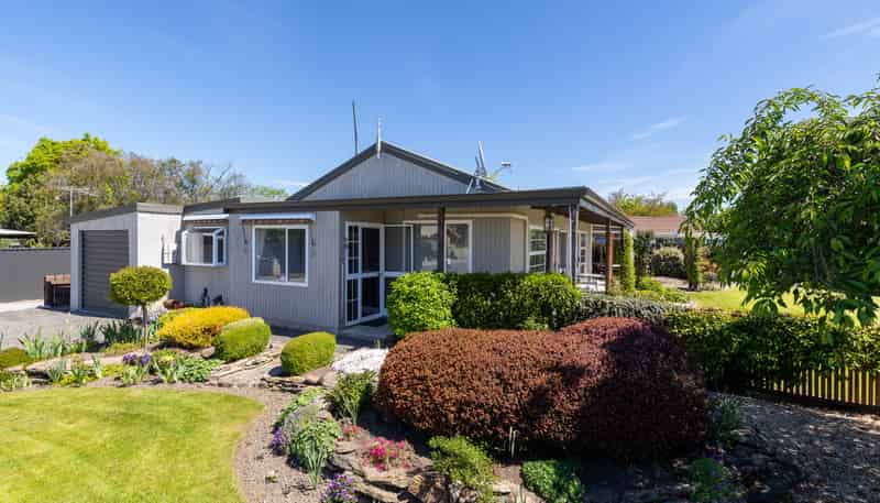 6 Cherry Grove, Alexandra
