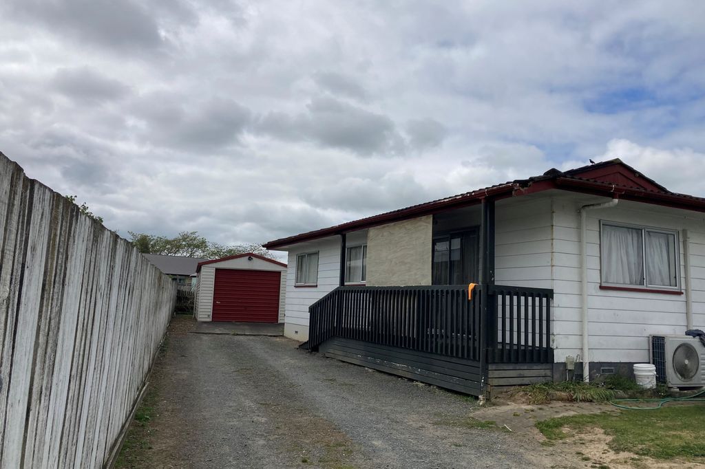 Three Bedroom Property with Detached Garage 1