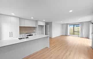 6 Nicolson St, Allenton