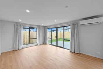 6 Nicolson St, Allenton