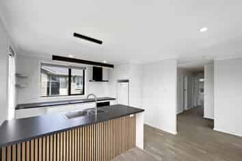 34 Lauder Crescent, Heidelberg