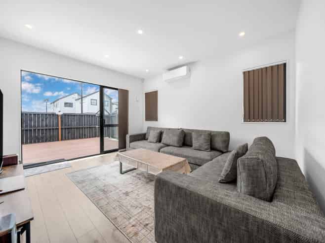 143 Grove Road, Papakura