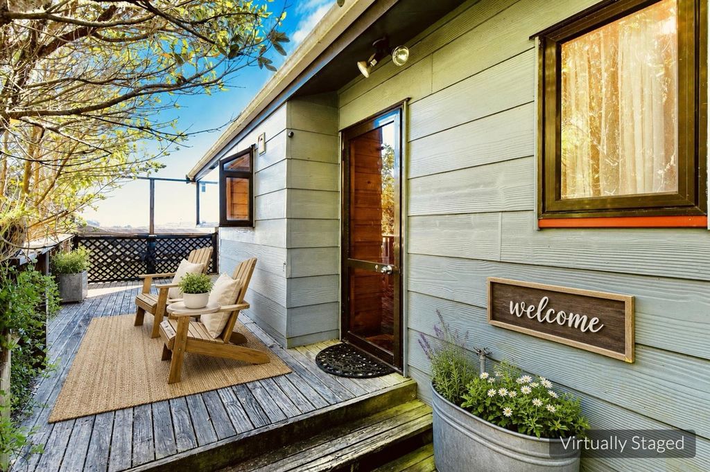 EXCELLENT FAMILY HOME 1
