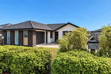 23 Opouatu Avenue, Glenbrook