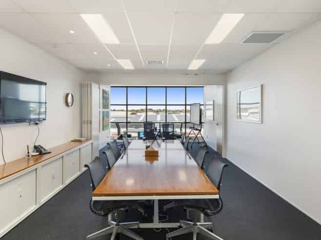 Modern Burnside office - Invest or occupy
