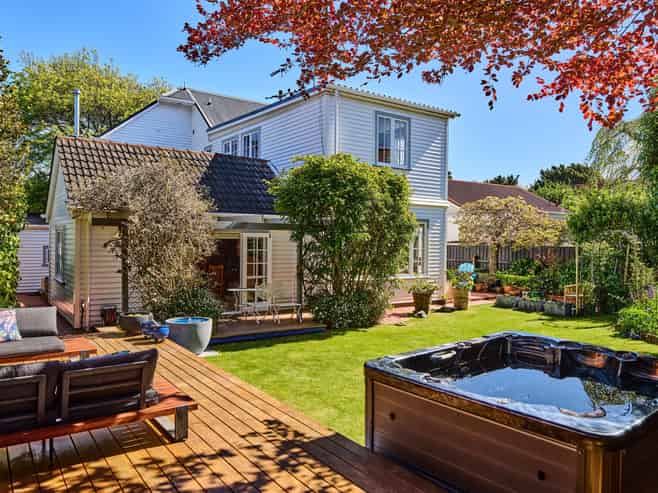 9 Totara Crescent, Woburn