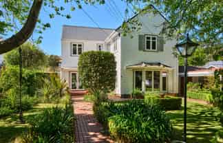 9 Totara Crescent, Woburn