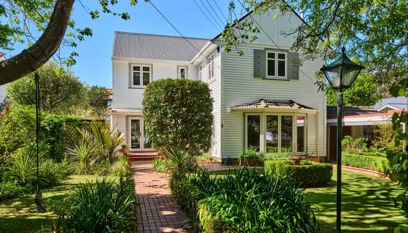 9 Totara Crescent, Woburn