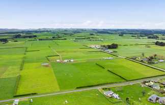 389 Ball Road & 380 Hursthouse Road, Alton