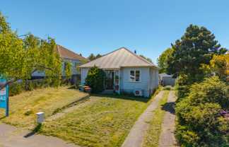 111 Luxmoore Road, Marchwiel