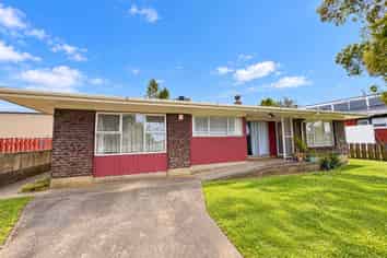 4 Ward Street, Pukekohe