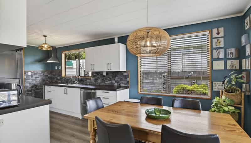 67 Oranga Street, Westown