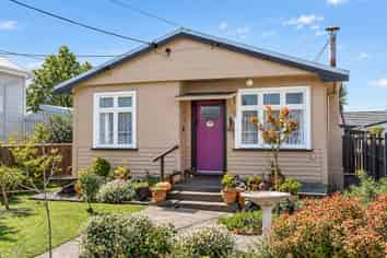 77A Russell Street, WESTPORT
