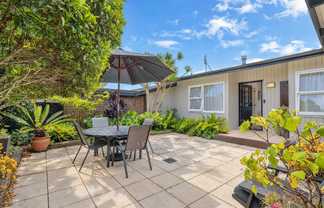 3/2 Chilton Place, Mellons Bay