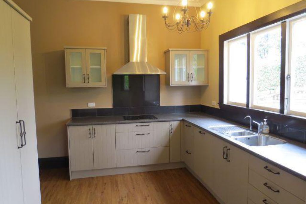 Spacious Bungalow 1