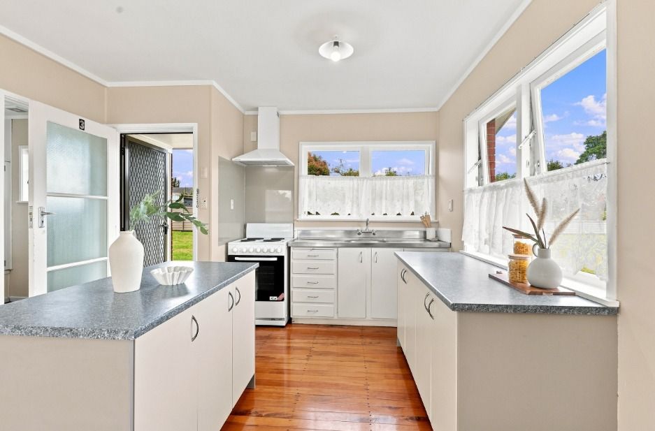 3/36 Holly Street Avondale - Tidy Bedroom in Avondale -  Off Street Park Included 4