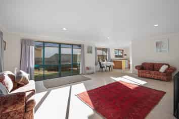 15A Bary Street, Springlands