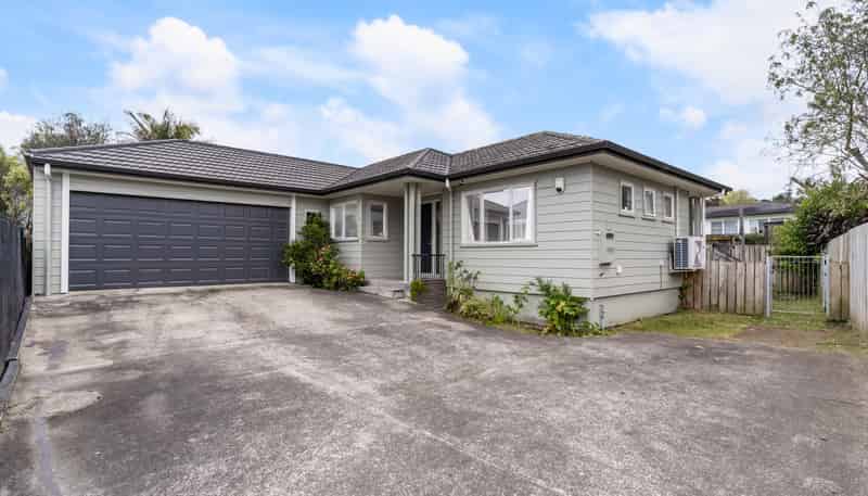 47B Stottholm Road, Titirangi
