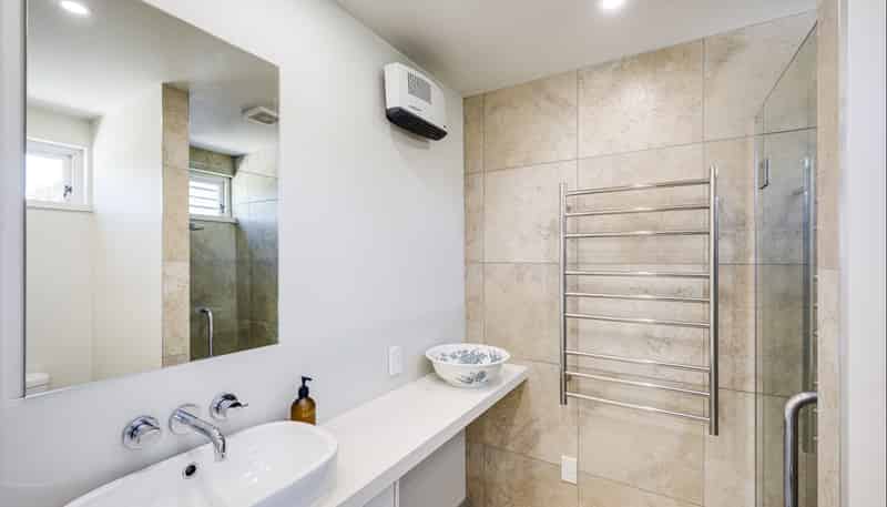  'Lochiel' - 105 Longlands Road West, Longlands