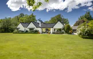 Lochiel - 105 Longlands Road West, Longlands