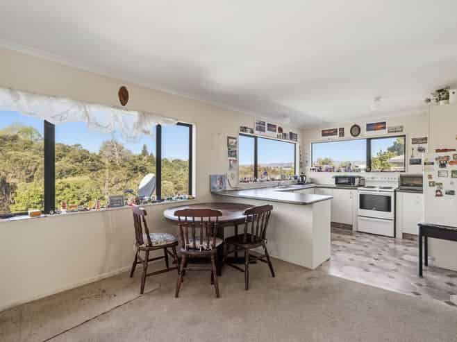 91 Bell Street, Judea