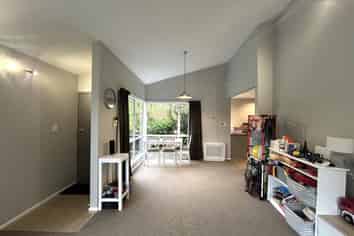 69A Robinson Road, The Brook