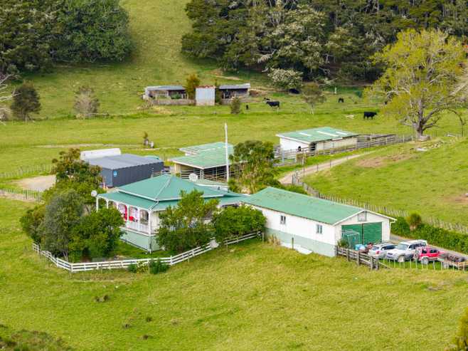 570 and 69 Whananaki South Road, Whananaki