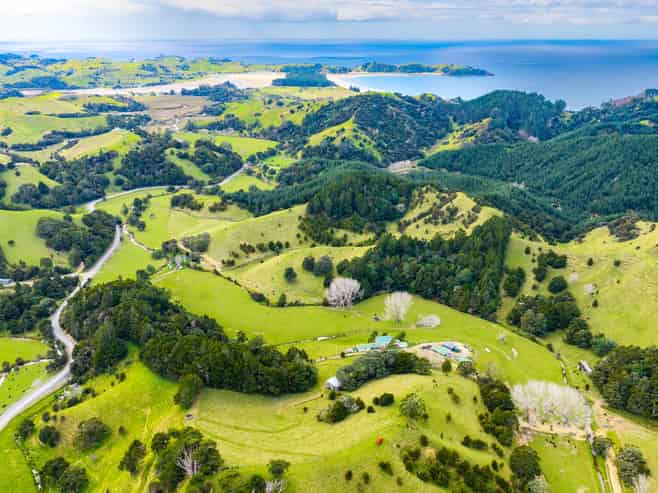 570 and 69 Whananaki South Road, Whananaki