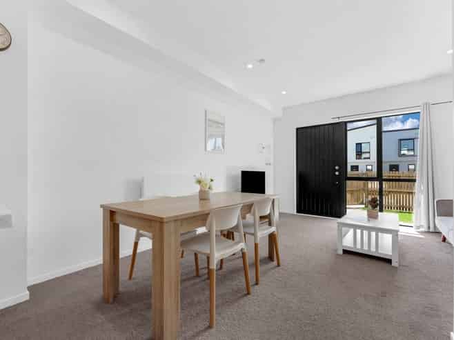 18 Aumarire Lane, Favona