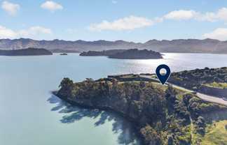 2 Ohinehau Lane, Charteris Bay
