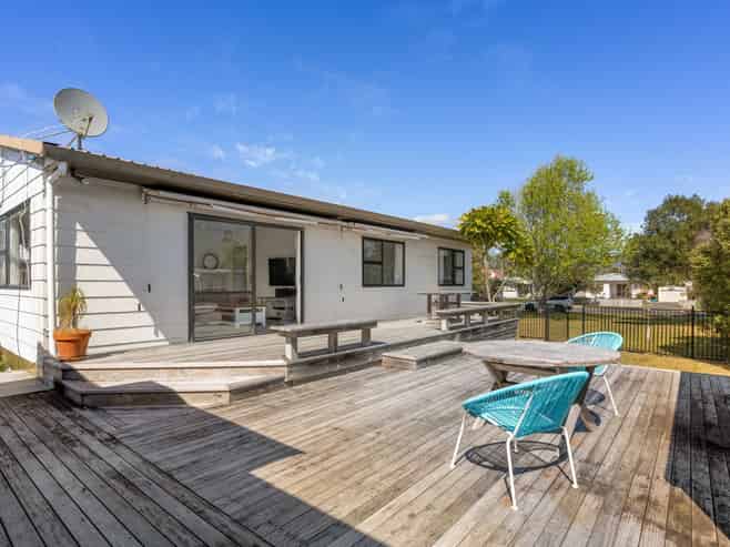 404 Otahu Road, Whangamata