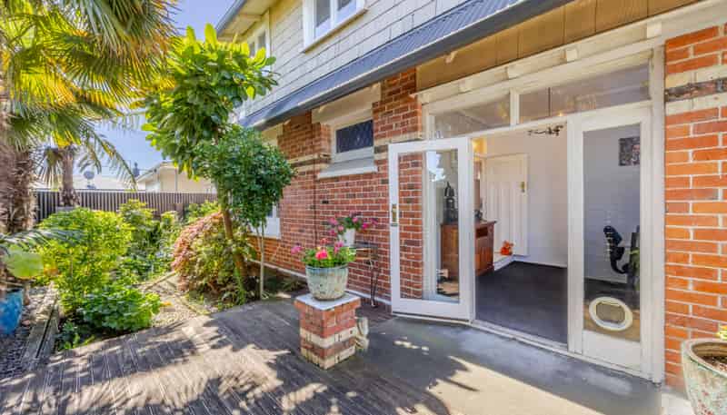 9 Avenue Road, Greenmeadows