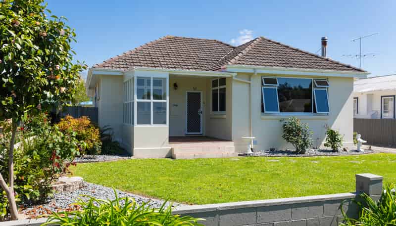 6 Elm Street, Mangapapa