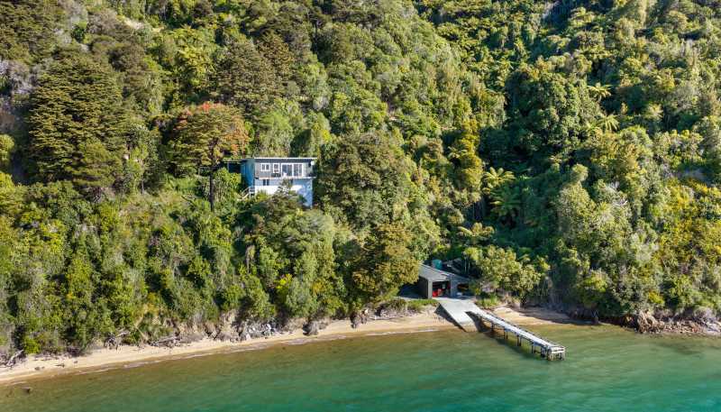 2717 Queen Charlotte Drive, Whenuanui Bay