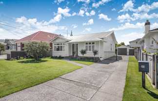 31 Lincoln Avenue, Epuni