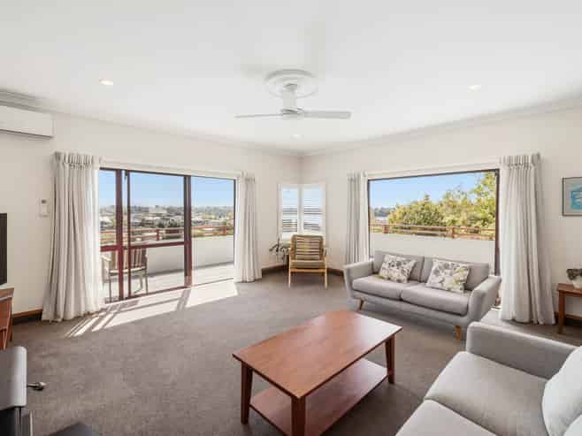 6 Village Way, Welcome Bay