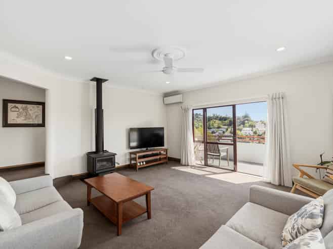 6 Village Way, Welcome Bay