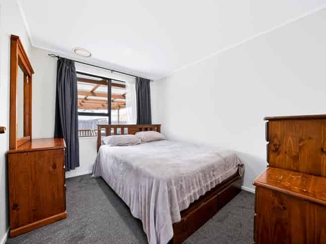 1/10 Ebenezer Way, Clendon Park