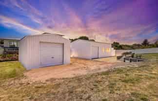 25 Takitimu Street, WAITARERE BEACH