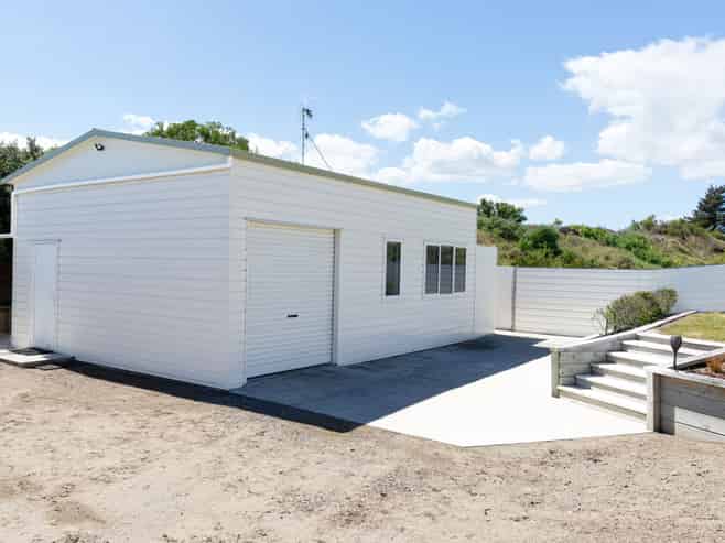 25 Takitimu Street, WAITARERE BEACH