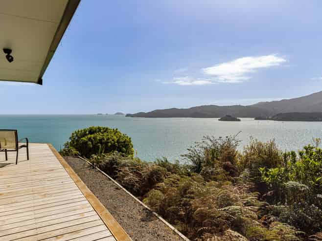 1002 Wyuna Bay Road, Wyuna Bay