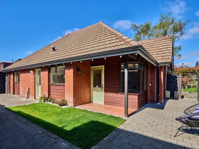 4/406 Fergusson Drive, Heretaunga