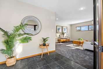14A Albatross Road, Red Beach