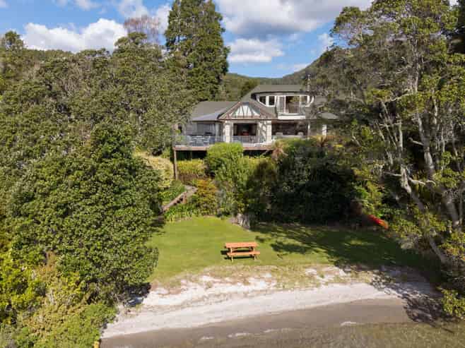 1611 State Highway 30, Lake Rotoiti