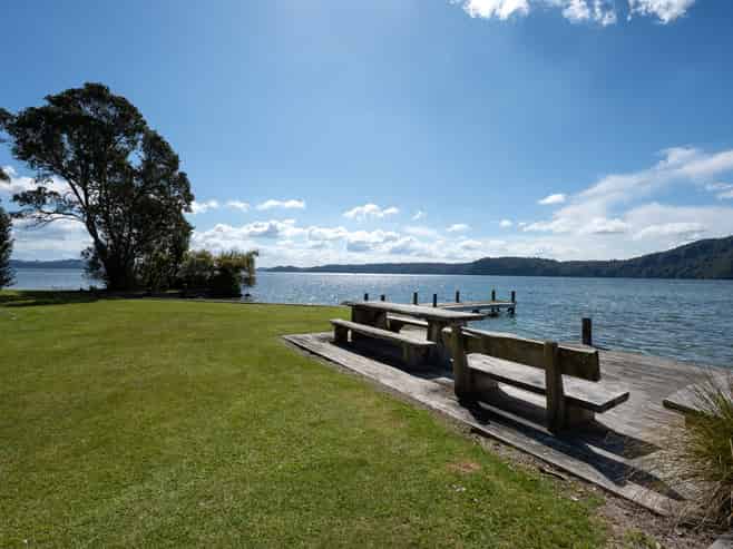 1611 State Highway 30, Lake Rotoiti